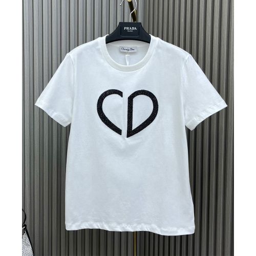 Christian Dior Women's CD Heart T-shirt 